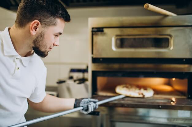 equipamentos essenciais para pizzaria