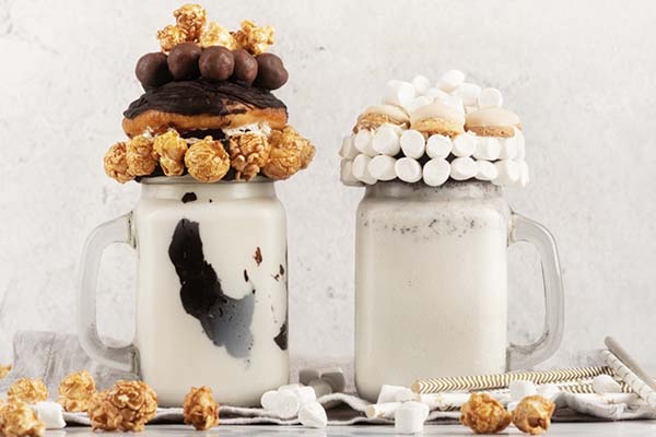 mercado de milkshake um exelente investimento -milkshake de pipoca caramelizada - milkshake de smores