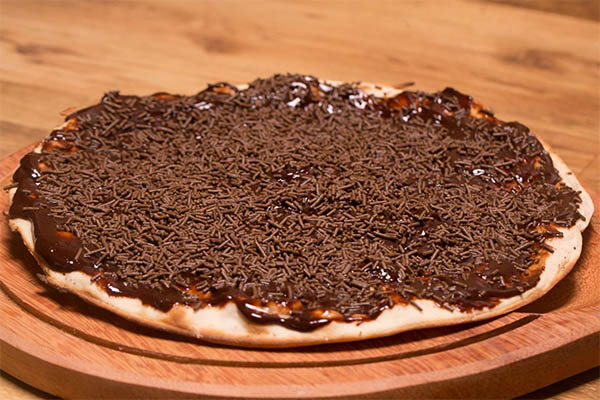 pizza sabor brigadeiro