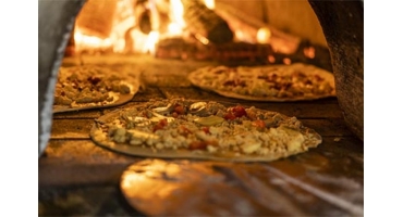 Forno a lenha: pizzarias vêm substituindo a lenha por fornos mais sustentáveis